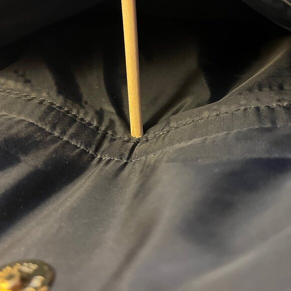 TOMMY HILFIGER  WOMEN'S BLACK SIGNATURE CANVAS CROSSBODY/SHOULDER WITH GOLD TONE - Picture 7 of 8